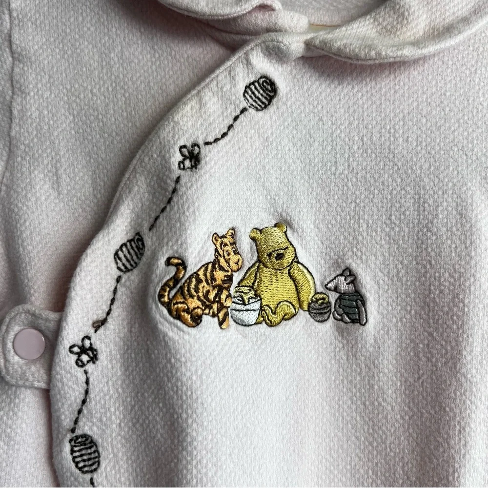 Classic Pooh Vintage 90s Pink Winnie The Pooh One Piece Pajamas‎ Size 6 Months